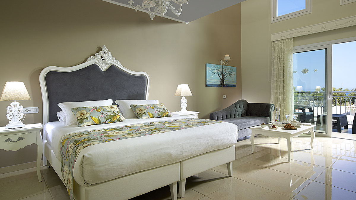 Maisonette pool or sea view